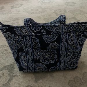 Vera Bradley Mandy blue bandana tote